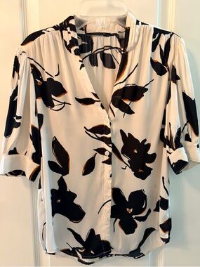 Tahari Black & White Floral Button-Front Women's Blouse